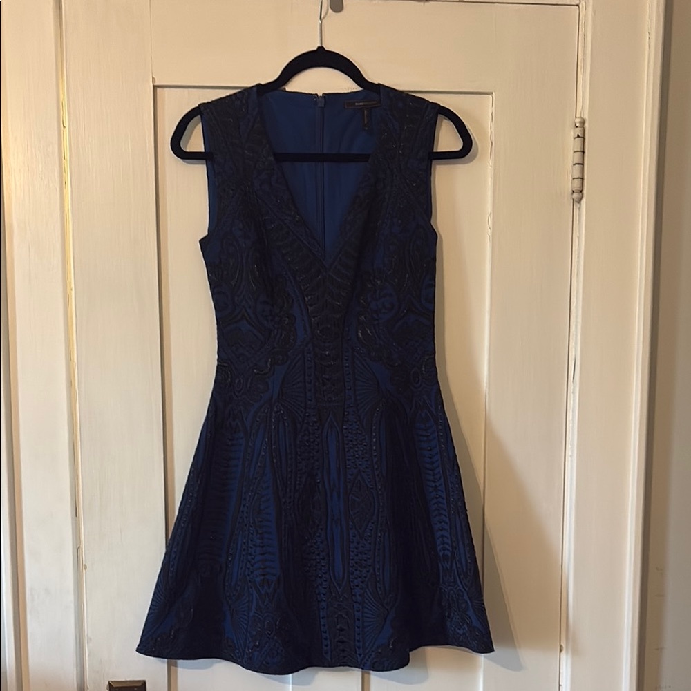 Elegant Blue & Black Sleeveless Dress